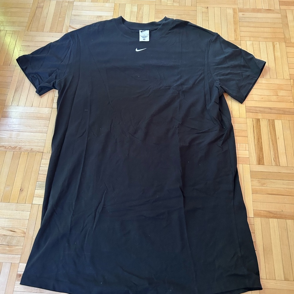 Nike Black Short Sleeve T-shirt Dress
